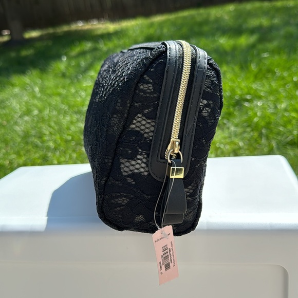 Victoria’s Secret black lace cosmetic bag with gold hardware - Picture 2 of 9